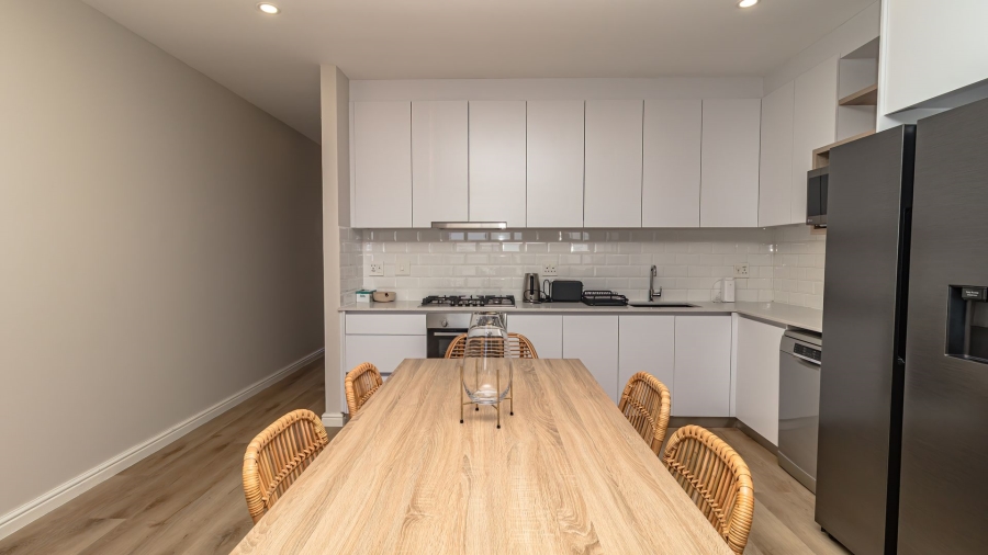 To Let 4 Bedroom Property for Rent in Sandown Western Cape